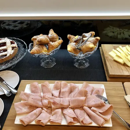 Nocleg ze śniadaniem 900 Piazza Del Popolo Rzym