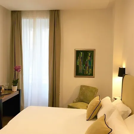 900 Piazza Del Popolo לינה וארוחת בוקר 3*