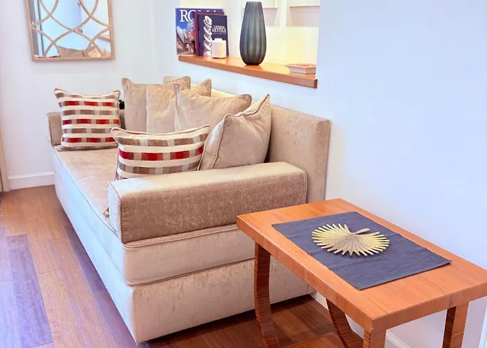 900 Piazza Del Popolo 4* Roma