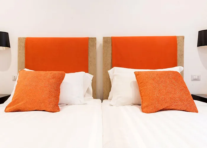 900 Piazza Del Popolo 4* Roma