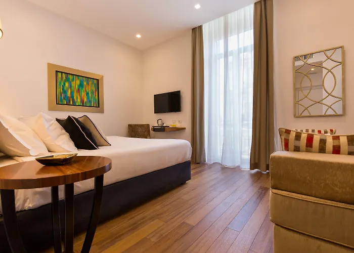 Bed and breakfast 900 Piazza Del Popolo 4*