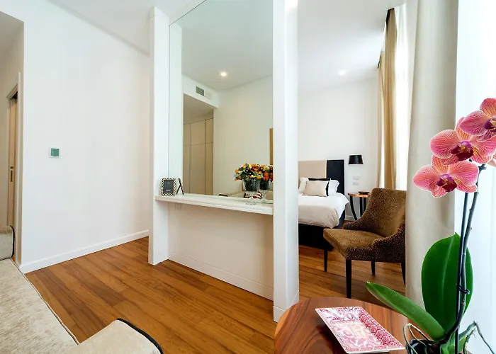 900 Piazza Del Popolo 4* Roma