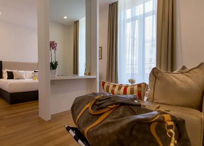 900 Piazza Del Popolo 4* Roma